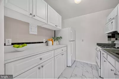 2903 Charing Cross Road #7, Falls Church, VA 22042 - Photo 7