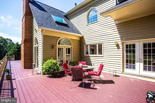 10875 Patowmack Dr, Great Falls, VA 22066 - Photo 13
