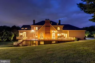 10875 Patowmack Dr, Great Falls, VA 22066 - Photo 3