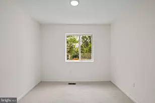 1005 Saber Ln, Herndon, VA 20170 - Photo 19