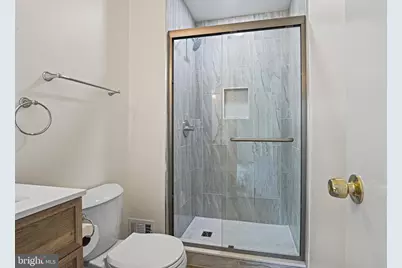 1005 Saber Lane, Herndon, VA 20170 - Photo 25
