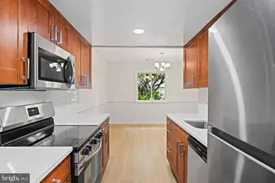 1005 Saber Lane, Herndon, VA 20170 - Photo 13