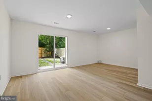 1005 Saber Ln, Herndon, VA 20170 - Photo 17
