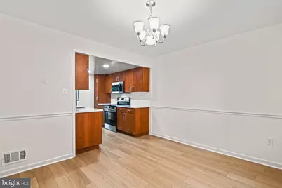 1005 Saber Lane, Herndon, VA 20170 - Photo 7