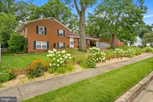 6011 Hibbling Ave, Springfield, VA 22150 - Photo 3
