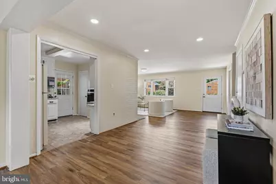 6011 Hibbling Avenue, Springfield, VA 22150 - Photo 23