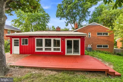 6011 Hibbling Avenue, Springfield, VA 22150 - Photo 9