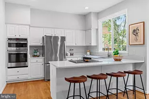 2067 Van Tuyl Pl, Falls Church, VA 22043 - Photo 15