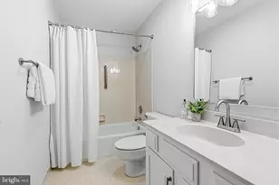 2067 Van Tuyl Pl, Falls Church, VA 22043 - Photo 37