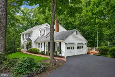 11294 Chinn House Drive, Fairfax Station, VA 22039 - Photo 3