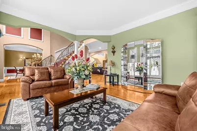 [Address not provided], Fairfax, VA 22033 - Photo 5