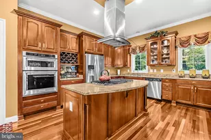 3520 Frostleaf Ct, Fairfax, VA 22033 - Photo 17