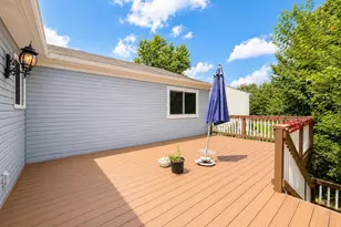 13354 Jasper Ct, Fairfax, VA 22033 - Photo 9