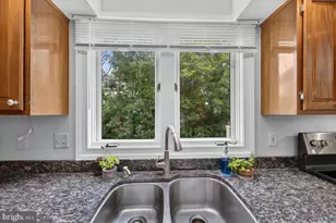 6300 Lee Forest Path, Centreville, VA 20120 - Photo 23