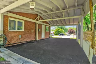 6323 Howe Pl, Springfield, VA 22150 - Photo 27