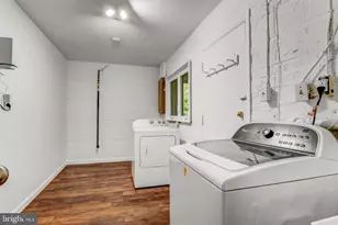 6323 Howe Pl, Springfield, VA 22150 - Photo 13