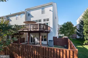 5155 Ballycastle Cir Circle, Alexandria, VA 22315 - Photo 3