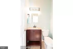 3070 Madden Ct, Herndon, VA 20171 - Photo 11