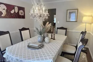 6034 Chesterbrook Rd, McLean, VA 22101 - Photo 13
