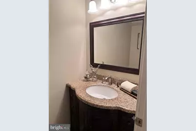 6034 Chesterbrook Road #A, McLean, VA 22101 - Photo 7