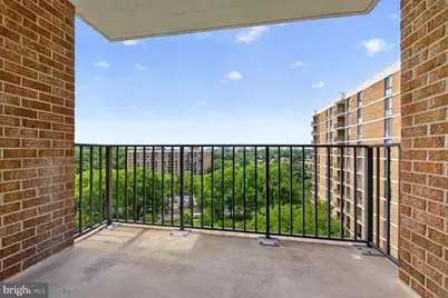 2311 Pimmit Drive #1019, Falls Church, VA 22043 - Photo 5