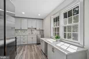 3227 Sherry Ct, Falls Church, VA 22042 - Photo 7