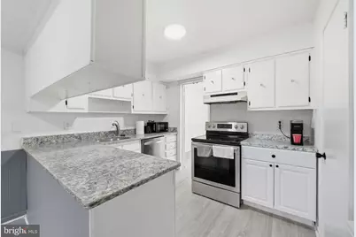 14455 Turin Lane, Centreville, VA 20121 - Photo 11