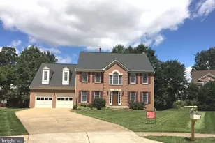 2501 Halterbreak Ct, Herndon, VA 20171 - Photo 1