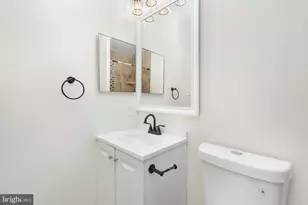 4215 Sleepy Lake Dr, Fairfax, VA 22033 - Photo 29