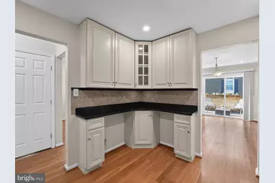 7740 Bristol Square Court, Springfield, VA 22153 - Photo 13