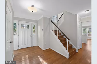 7740 Bristol Square Court, Springfield, VA 22153 - Photo 3