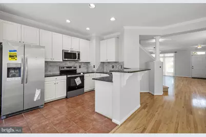 6631 Thurlton Drive, Alexandria, VA 22315 - Photo 9