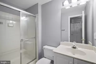 6631 Thurlton Dr, Alexandria, VA 22315 - Photo 25