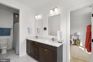 2854 Fairmont St, Falls Church, VA 22042 - Photo 27