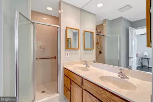 8710 Piccadilly Pl, Springfield, VA 22151 - Photo 39
