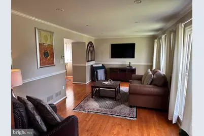 2337 Archdale Road, Reston, VA 20191 - Photo 7