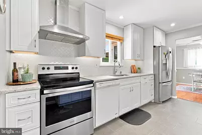 2337 Archdale Road, Reston, VA 20191 - Photo 3