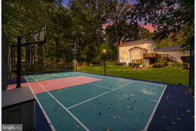 5194 Dungannon Road, Fairfax, VA 22030 - Photo 47