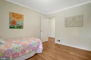 8447 Thames St, Springfield, VA 22151 - Photo 33
