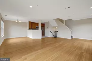 12841 Fair Briar Ln, Fairfax, VA 22033 - Photo 9