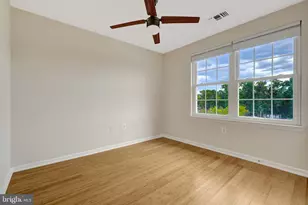 12841 Fair Briar Ln, Fairfax, VA 22033 - Photo 35