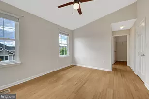 12841 Fair Briar Ln, Fairfax, VA 22033 - Photo 29