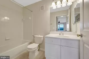12841 Fair Briar Ln, Fairfax, VA 22033 - Photo 41