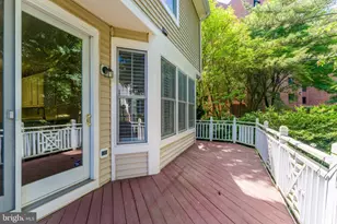 11485 Waterhaven Ct, Reston, VA 20190 - Photo 33