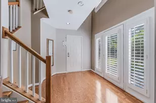 11485 Waterhaven Ct, Reston, VA 20190 - Photo 5