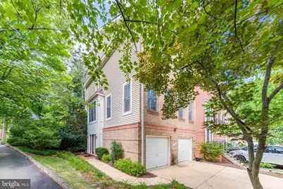 11485 Waterhaven Court, Reston, VA 20190 - Photo 3