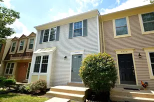 3926 Collis Oak Ct, Fairfax, VA 22033 - Photo 1