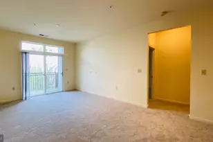 2665 Prosperity Ave, Fairfax, VA 22031 - Photo 9