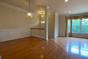8853 Modano Pl, Fairfax, VA 22031 - Photo 5