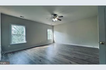 8853 Modano Place, Fairfax, VA 22031 - Photo 17